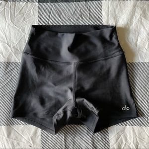 Alo yoga high rise shorts